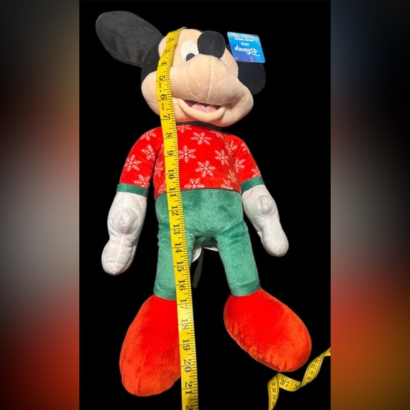 Disney Mickey Mouse Christmas 2020 plush stuffy NWT. Surface wash. 21-22 inch - Picture 7 of 7